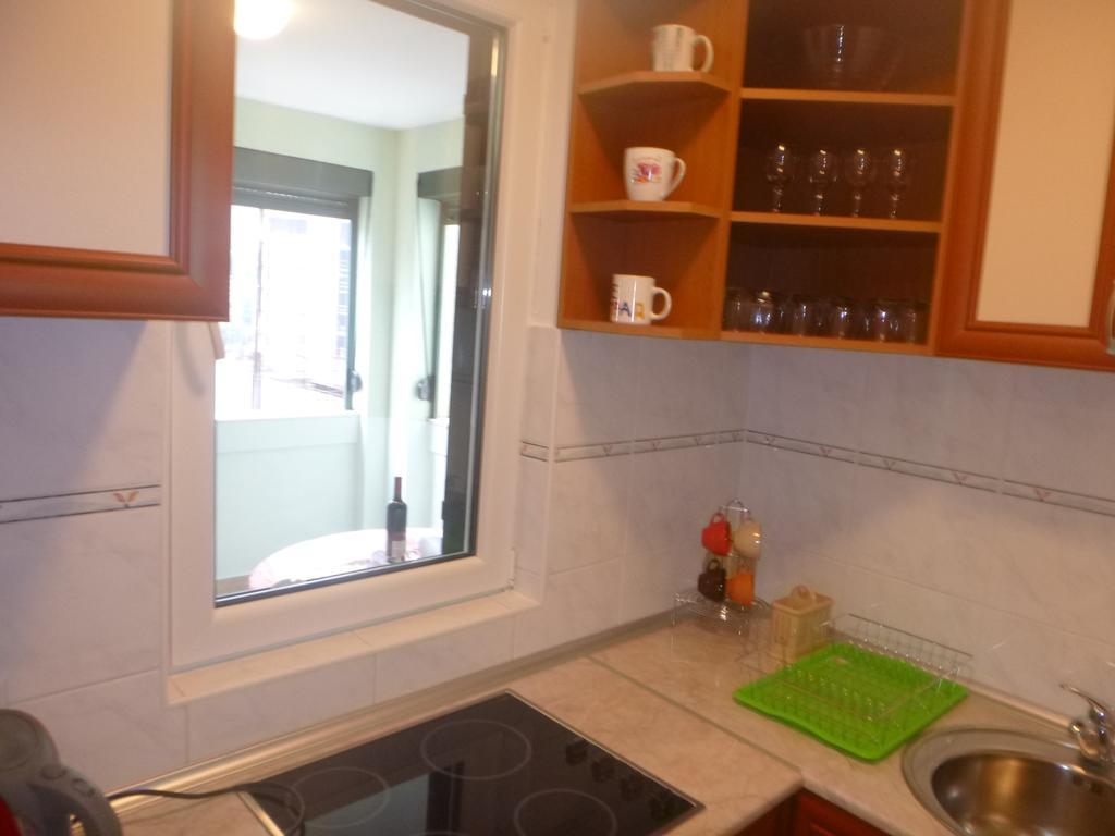 Apartman Ozi Petrovac Exteriör bild